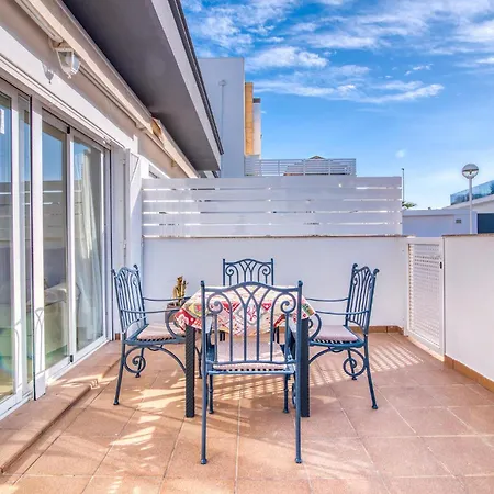 3 Bedroom In Apartment