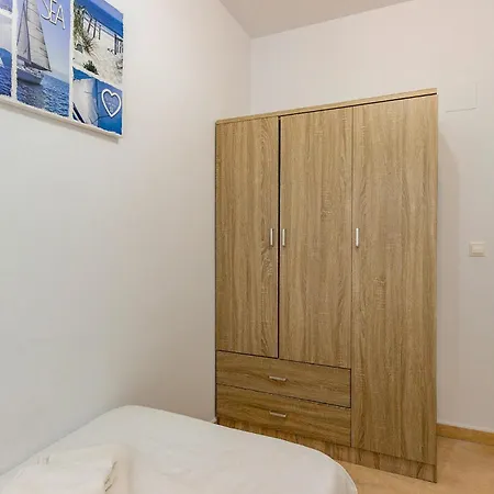 Apartment 3 Bedroom In Santa Pola